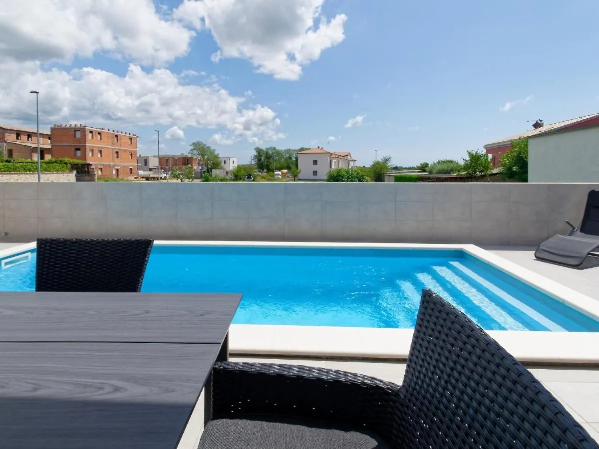 Villa Kana By Rent Istria Umag Croatia