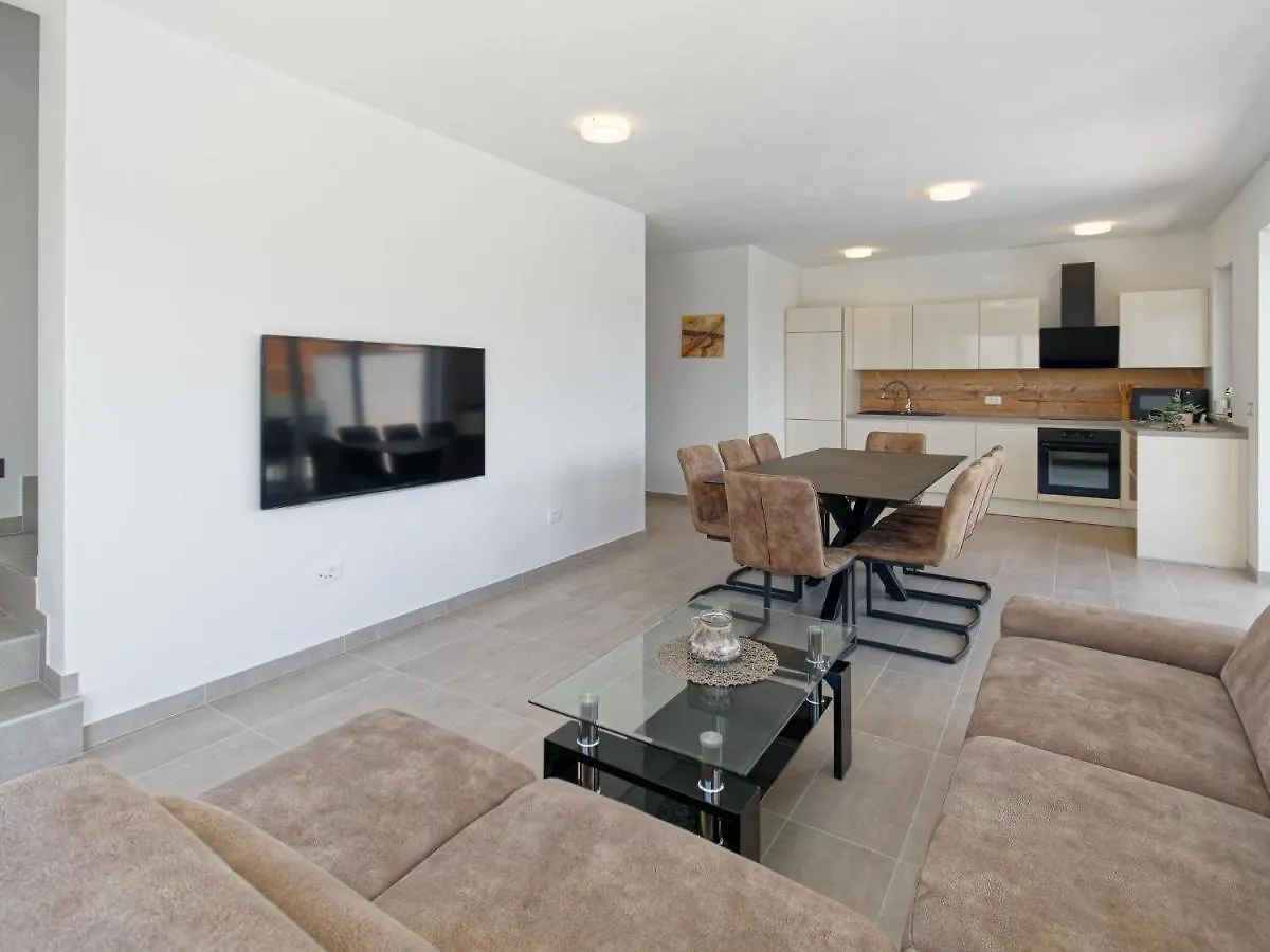 Villa Kana By Rent Istria Umag