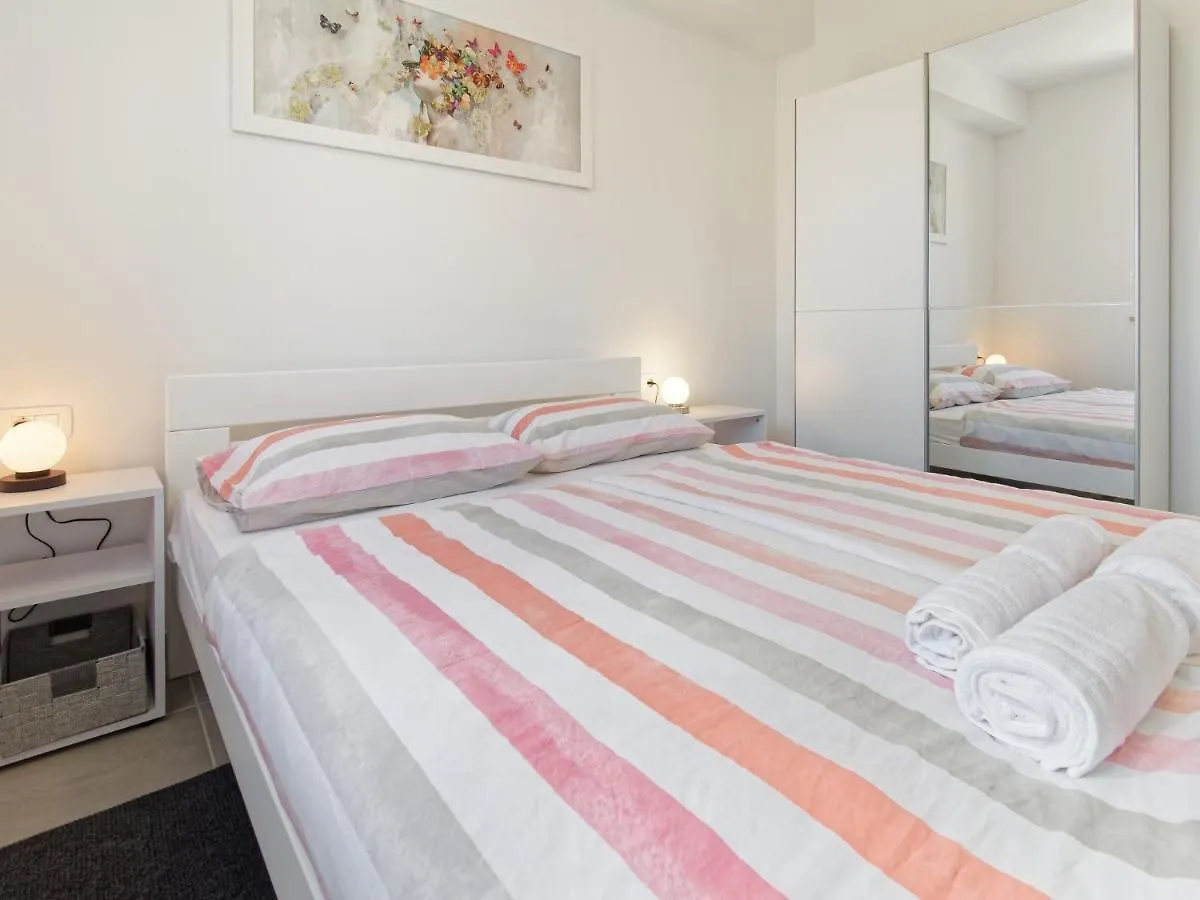 Villa Kana By Rent Istria Umag